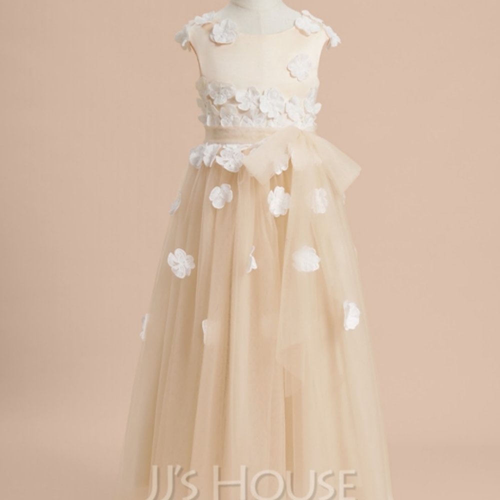 Vintage Flower Girl Wedding Dress in Champagne JJsHouse